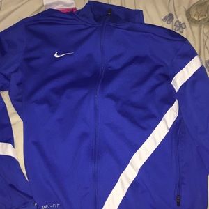 nike zip up jacket